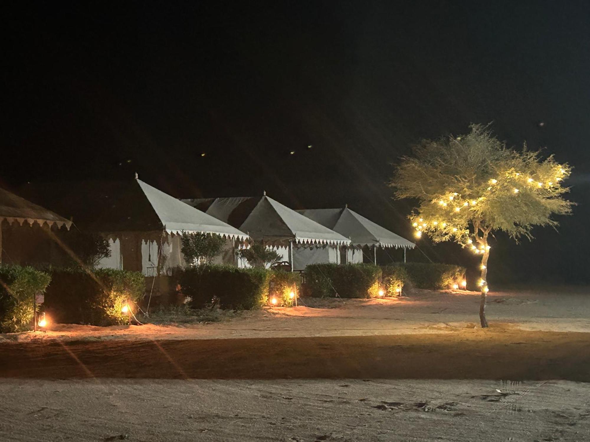Sunny Desert Camp 3*
